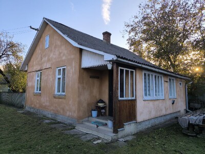 Продаж будинок с. Хідновичі (14 км до кордону в Шегині) Львівська обл.