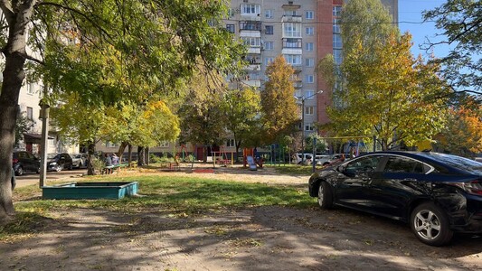 3-кімнатна квартира з ізольованими кімнатами | вул. І. Мазепи, 10 | Шевченківський район