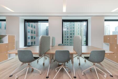 Оренда коворкінгу у Regus KIVSH