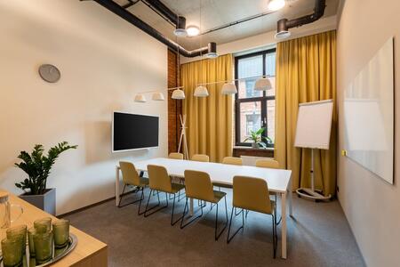 Все включено: професійний офіс для 4 осіб у Regus KIVSH