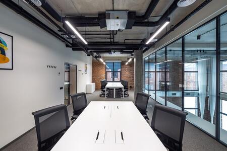 Ваш ідеальний офіс у сучасному бізнес-центрі Regus KIVSH