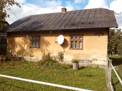 Будинок з ділянкою с. Містковичі