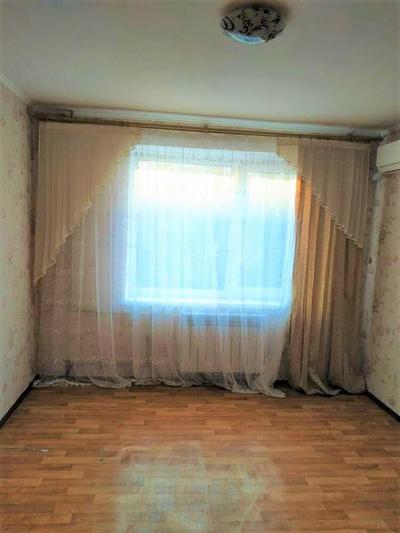 Продам 2-х комнатную квартиру на Одесская