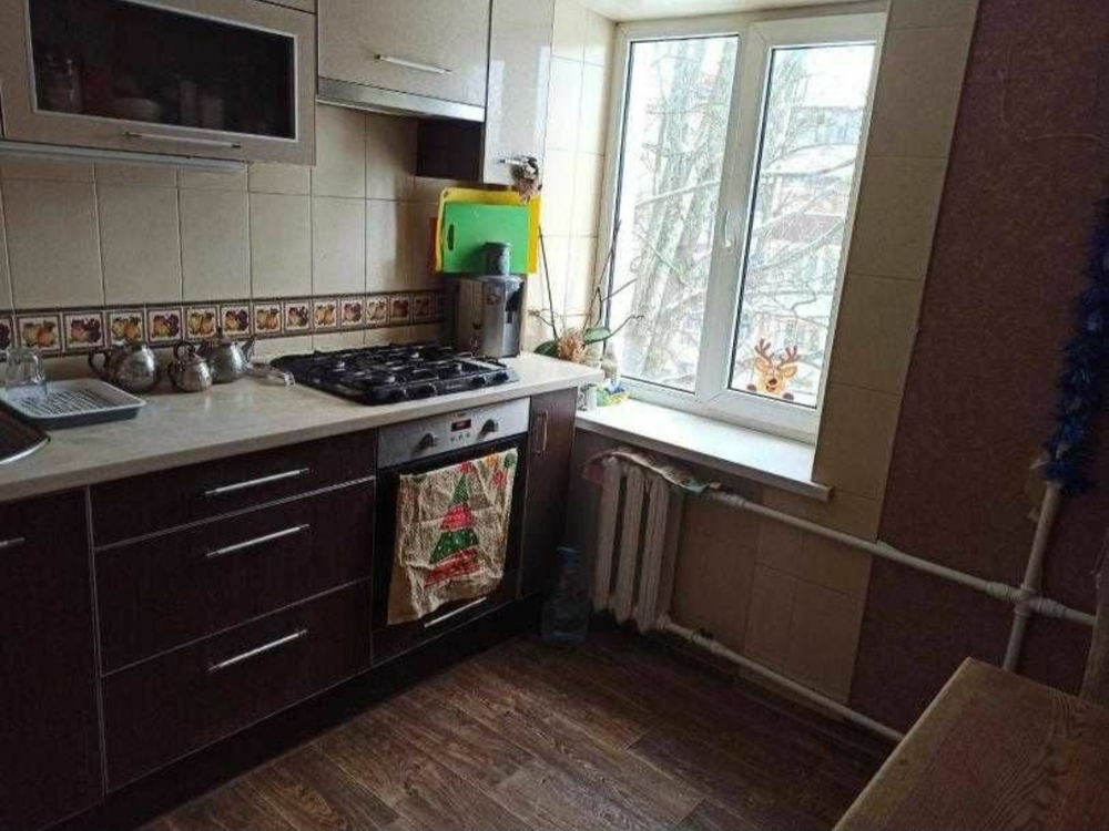 Продам 2 ком.кв 3/5 ул. Харьковских Дивизий метро Дворец Спорта, Нові будинки, Харків на aviso.ua