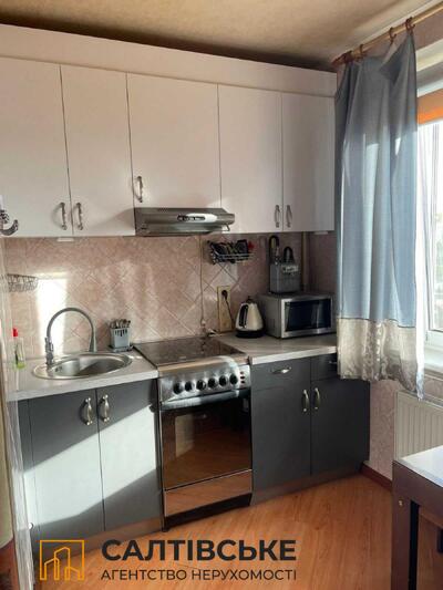 КЮ-8247 Продам 2к квартиру на Салтовке  Студенческая 607 м/р