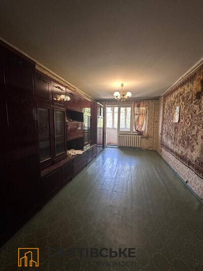 КЮ-8610 Продам 2к квартиру на Салтовке  Героев Труда 606 м/р