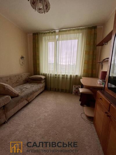 ЕМ-9281 Продам 2К квартиру на Салтовке Студенческая 522 м/р