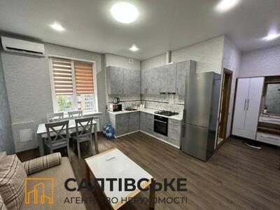 144-ЕГ Продам 2к квартиру в Центре Харькова Метро Научная