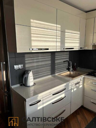 КЮ-0595 Продам 2к квартиру на Салтовке Студенческая 520 м/р