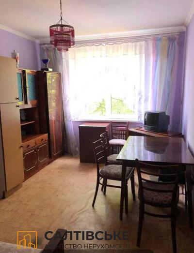 6111-АГ Продам 2к в 3 комнатной квартире на Салтовке