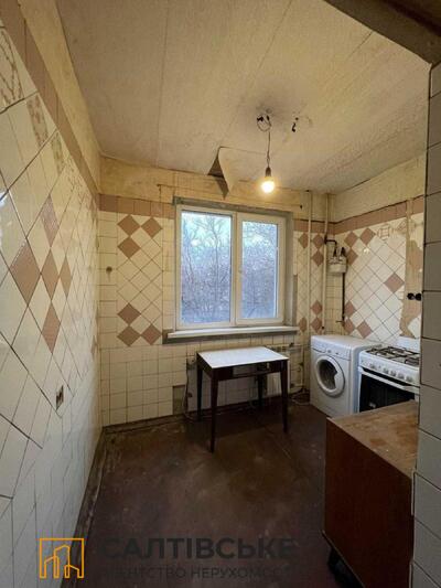 ЕЛ-2005 Продам 4к квартиру на Салтовке Медкомплекс 625 м/р