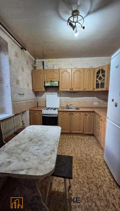 ЕЛ-2010  Продам 4к квартиру 87м2 на Салтовке Медкомплекс 627 м/р