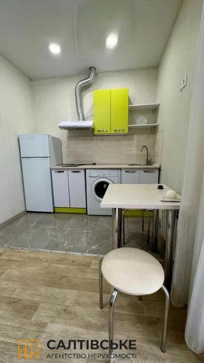 ВС-2077 Продам гостинку 18м2 на Салтовке Академика Павлова 616 м/р