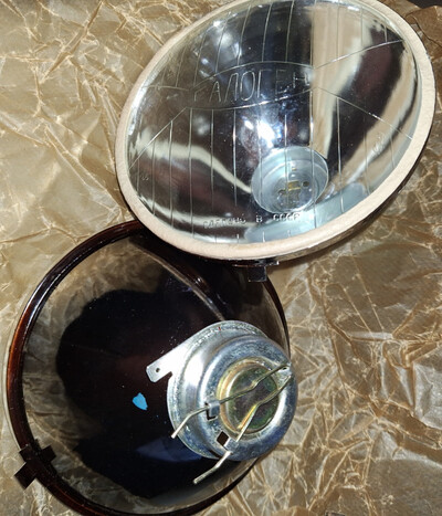 Оптика фари на ВАЗ Галоген 17.3711201