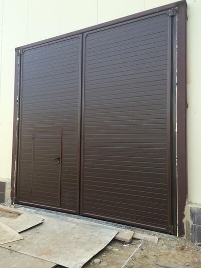 Ворота - вуличні, гаражні, промислові. Розпашні і відкатні. З автоматикою і без. Будь-яке оздоблення
