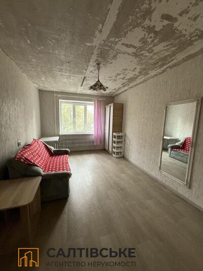 ОВ-2367 Продам гостинку 17м2 на Салтовке Академика Павлова 616 м/р