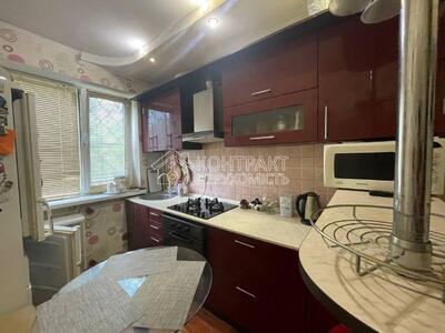 Здається  2 кімнатна квартира