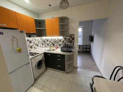 Здам квартиру студію м Академіка Павлово