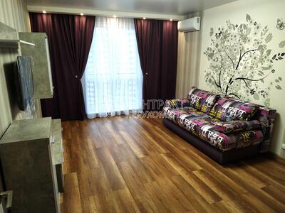 Здам 1 к.  ЖК Левада, метро Гагаріна.Новий ремонт