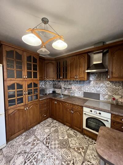 Оренда  3 кімн вул. Клочківська,  Науки центр