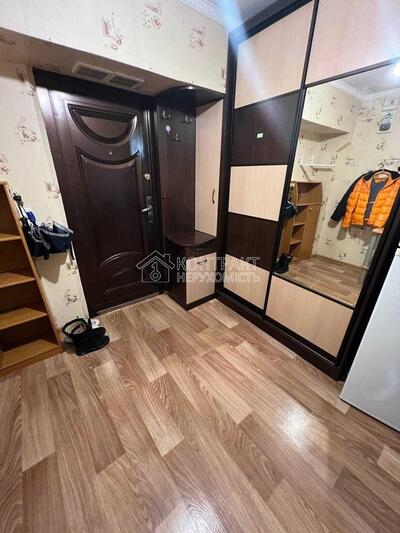 Здається 1 кімнатна квартира метро Ботанічний сад