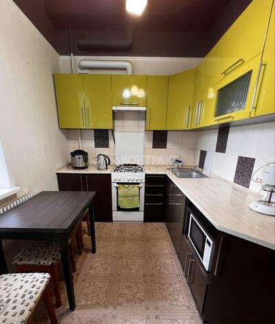 Оренда 4-х кімн. квартири м.Академіка Павлова