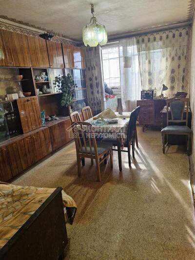 Здається 3х кімнатна квартира