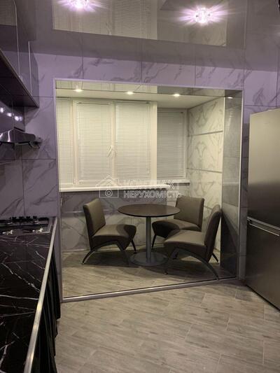 Продам квартиру 1к+2к Олексіївка Ахсарова Сертифікат