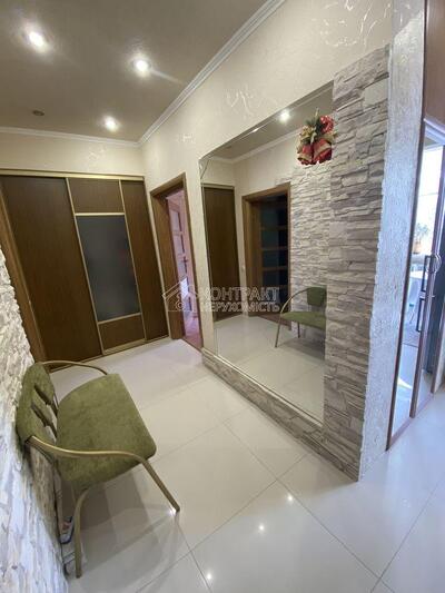 Продаж 2 кім. квартири Центр.