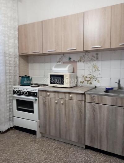 Здам 2-х кімнатну квартиру на Волонтерській