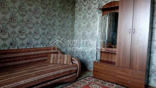 Продам   2 кімнатну квартиру