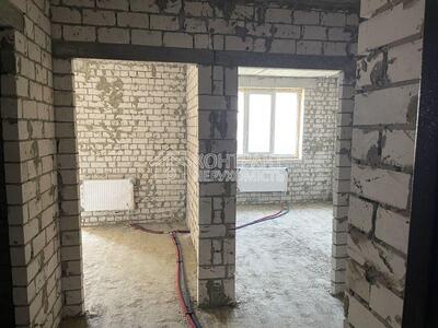 Однокімнатна квартира Перемоги 86, д3