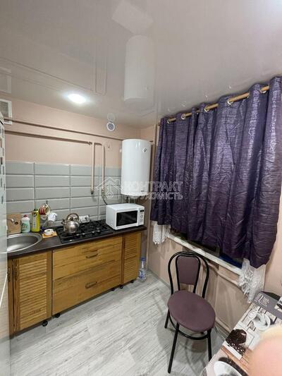 Продам 2х комн кв Велика Панасівська  Торг