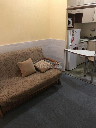 Продается  квартира гостинного типа ЖК \