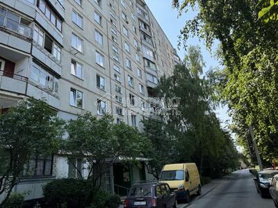 Продам 2к. кв. пр. Жуковського,3