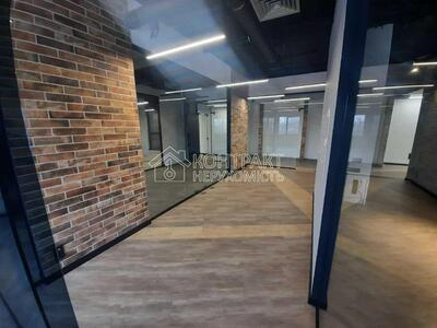 Здам офіс 172 м2 метро Ботанічний сад