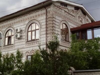 Срочно продам элитный 2х этажный дом 600м2  возле м. Барабашова