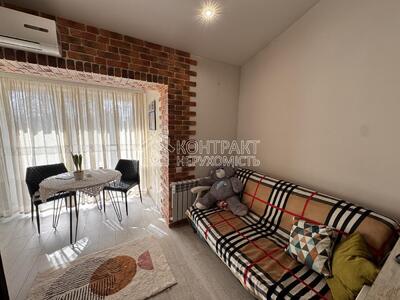 Продам двухуровн.квартиру 33м2 ЖК Мрия Салтовское шоссе Халтурина