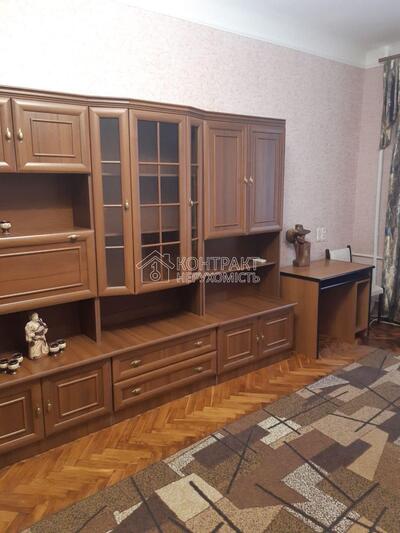 Продам  2 кімн кв Харків центр площа Павлівська