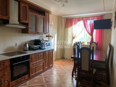 В продаже 2 к.кв. пр. Гагарина, Жилстрой-2 , м. Гагарина