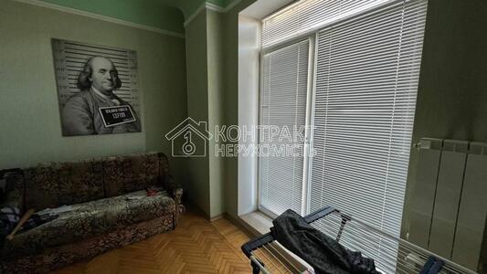 Продам 2 к Ж/Б ЛІФТ Никольский  ТОРГ Конституції центр