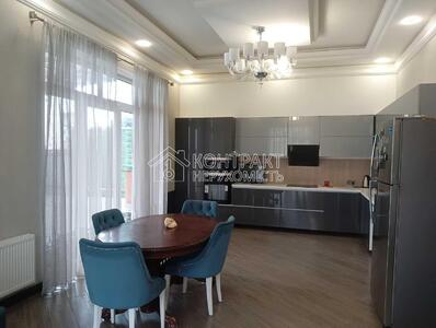 Продається будинок на П.Поле метро 23 серпня 5 хв. 4 спальні