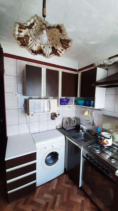 Продається 2-х кімнатна квартира Центр