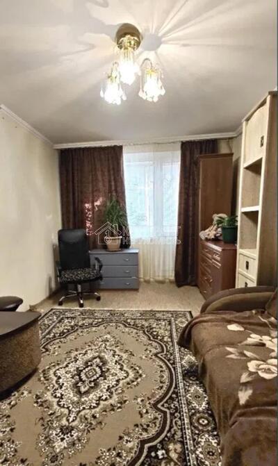 Продається 3х к квартиру возле метро Холодная Гора