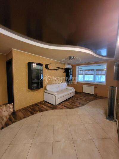 Продається 5-ком квартира на Нових будинках. Жасминовій бульвар