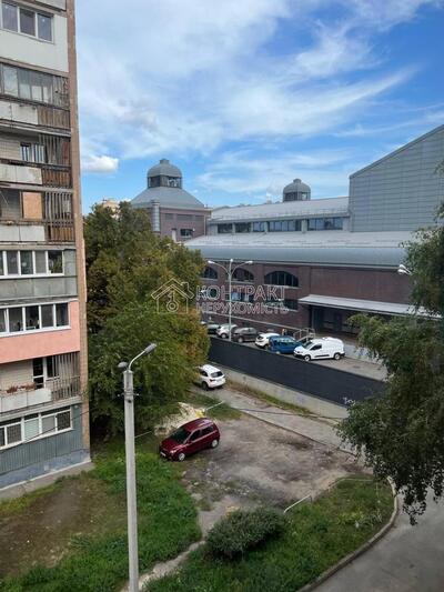 Продам 3 комн Сумський ринок сталінка Культури  Центр