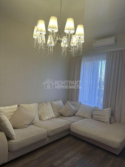 Продається ексклюзивна 3-кімнатна квартира в будинку-пам’ятці архітектури