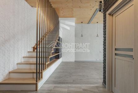 Продам 3х  комнатную  двухуровневую квартиру, Центральный рынок