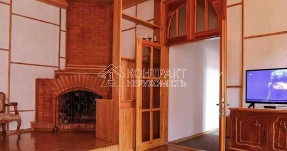 Продам 5к. квартиру 117м2  в самом центре города ХАТОБ Видео есть