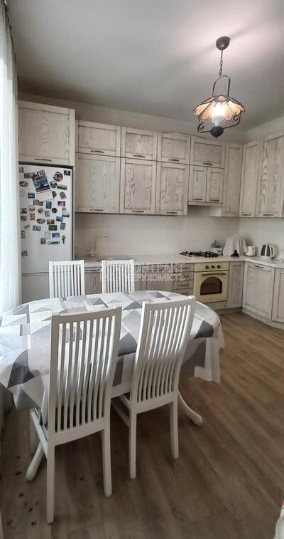 Продам 3к квартиру  Салтівка  поряд з ТРК Французський бульвар єВідновлення